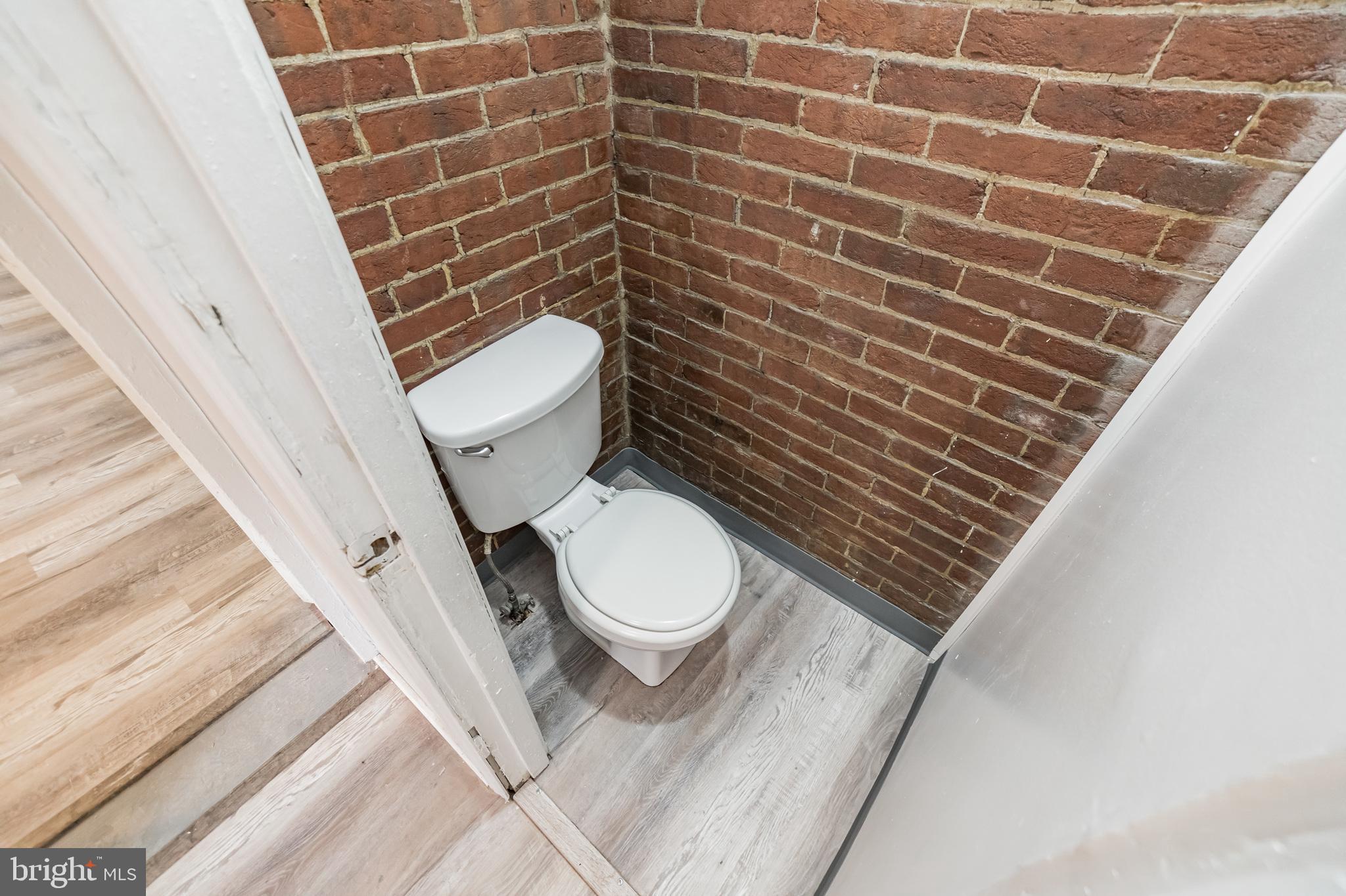 209 South 49th Street Philadelphia, PA 19139 - Photo 12 of 34