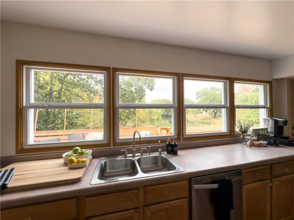 1017 Northeast 250 Road Knob Noster, MO 65336 - Photo 21 of 57