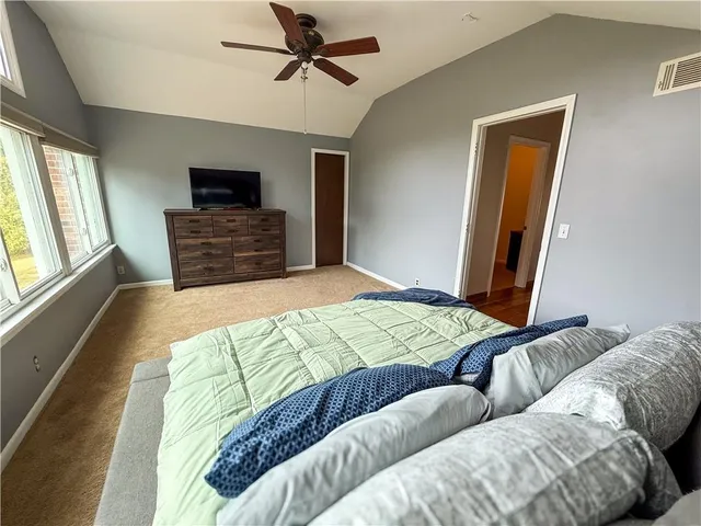 $424,000 | 1017 Northeast 250 Road, Knob Noster, MO 65336