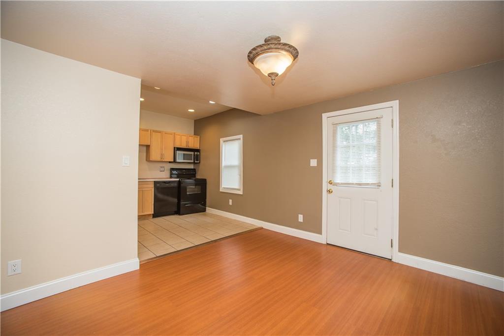 130 Ruth Street Pittsburgh, PA 15211 - Photo 3 of 13 Gallery Image 3