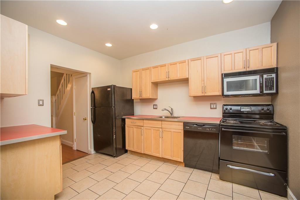 130 Ruth Street Pittsburgh, PA 15211 - Photo 5 of 13 Gallery Image 5