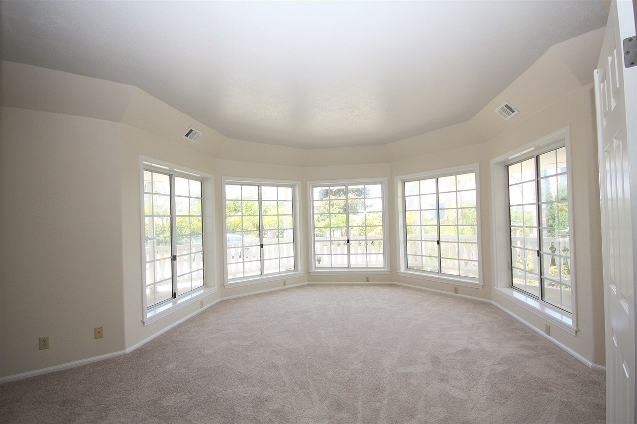 1614 Laurel Road Oceanside, CA 92054 - Photo 17 of 25 Gallery Image 17