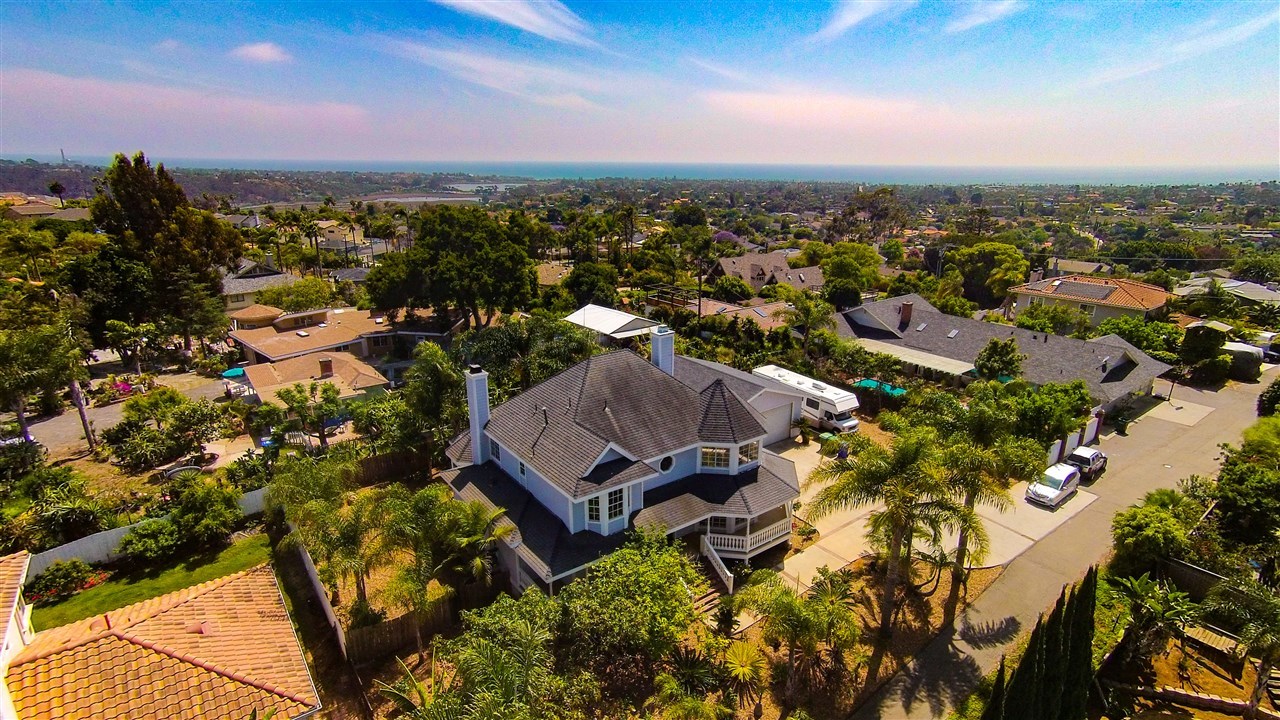 1614 Laurel Road Oceanside, CA 92054 - Photo 3 of 25 Gallery Image 3