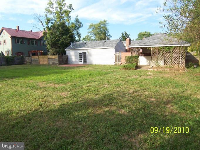9018 Sudley Road Manassas, VA 20110 - Photo 6 of 22 Exterior (Rear)