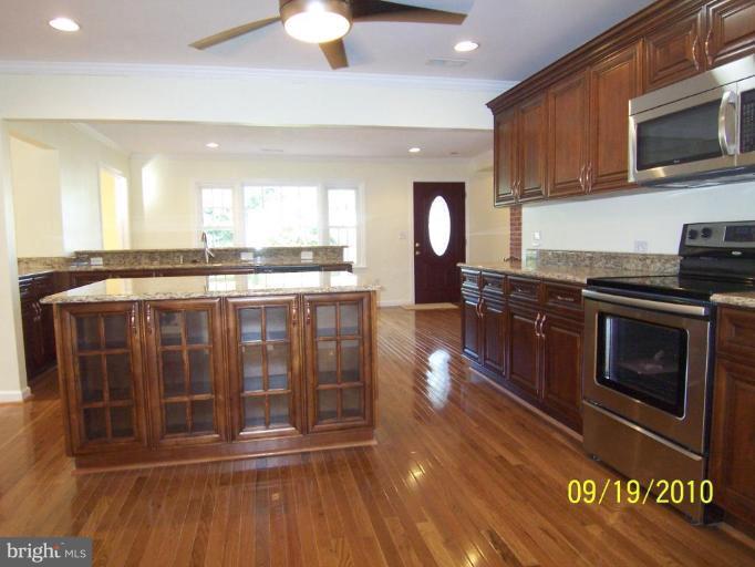 9018 Sudley Road Manassas, VA 20110 - Photo 9 of 22 Kitchen #2