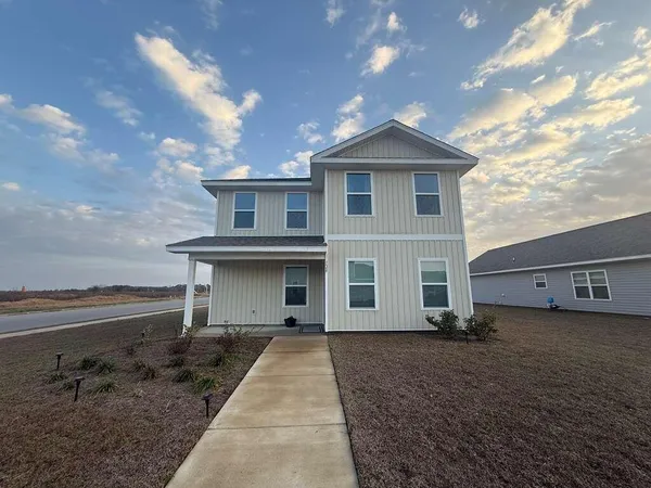 $2,200 | 128 Bluebeech Street, Freeport, FL 32439