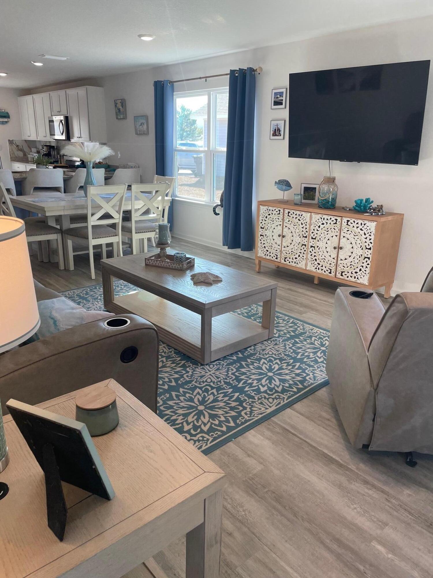 128 Bluebeech Street Freeport, FL 32439 - Photo 3 of 14 IMG_2586