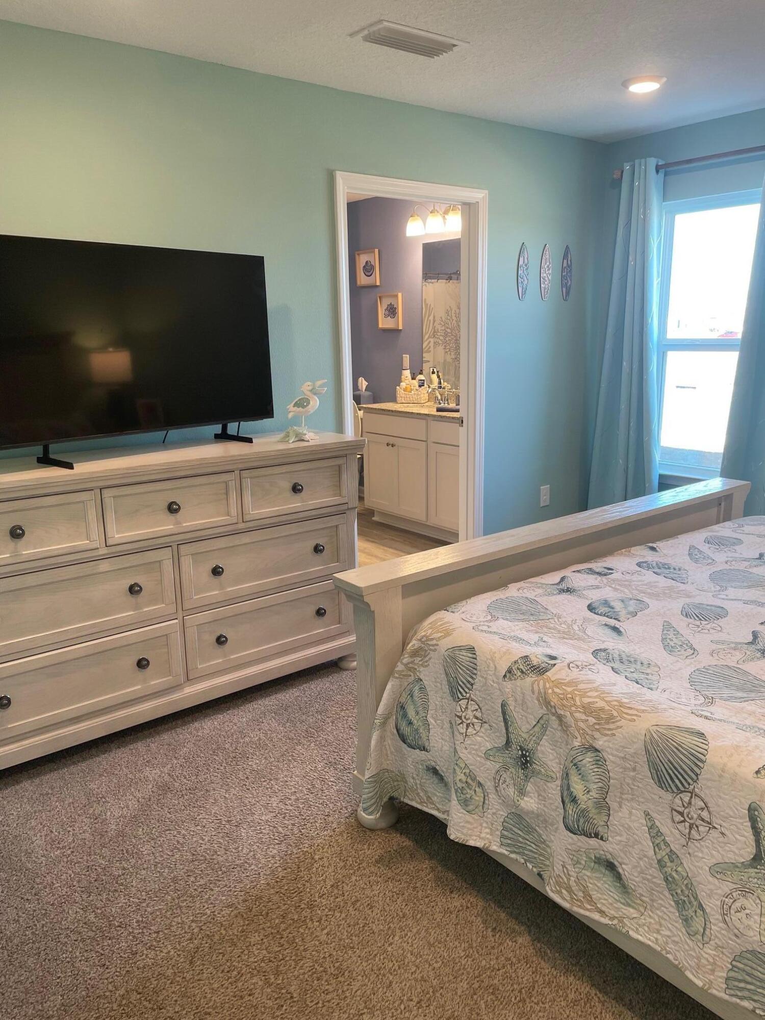 128 Bluebeech Street Freeport, FL 32439 - Photo 7 of 14 IMG_2594