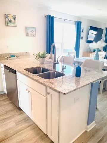 $2,350 | 128 Bluebeech Street, Freeport, FL 32439