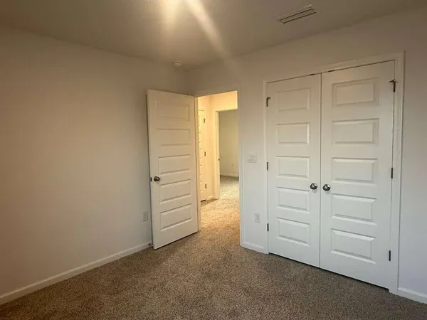 $2,200 | 128 Bluebeech Street, Freeport, FL 32439
