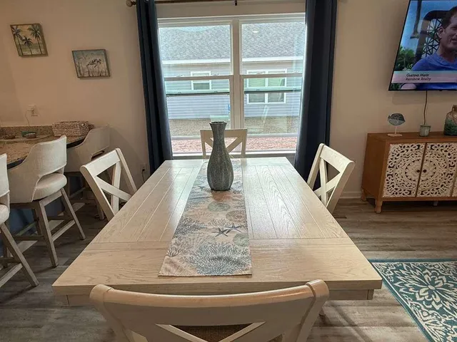 $2,350 | 128 Bluebeech Street, Freeport, FL 32439