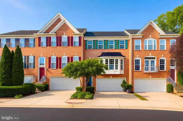 $750,000 | 13584 Cedar Run Lane, Herndon, VA 20171