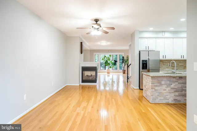 $750,000 | 13584 Cedar Run Lane, Herndon, VA 20171