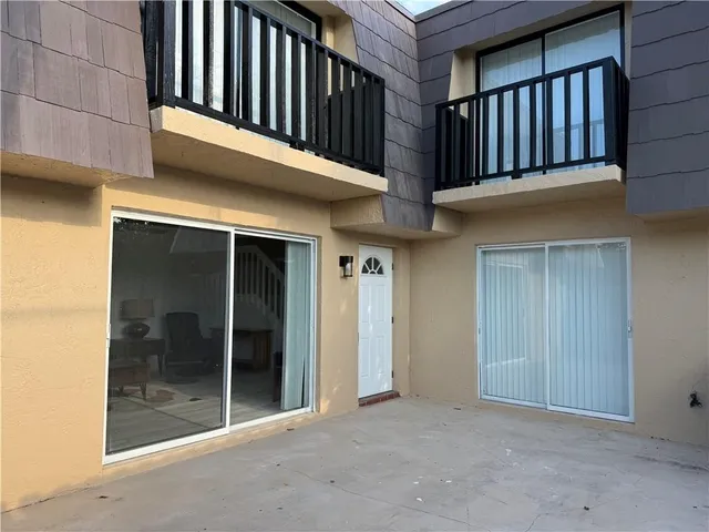 $1,800 | 595 North Tropic Lane, Unit 1A, Vero Beach, FL 32960