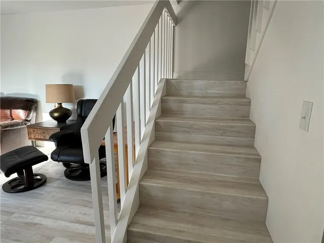 $1,800 | 595 North Tropic Lane, Unit 1A, Vero Beach, FL 32960