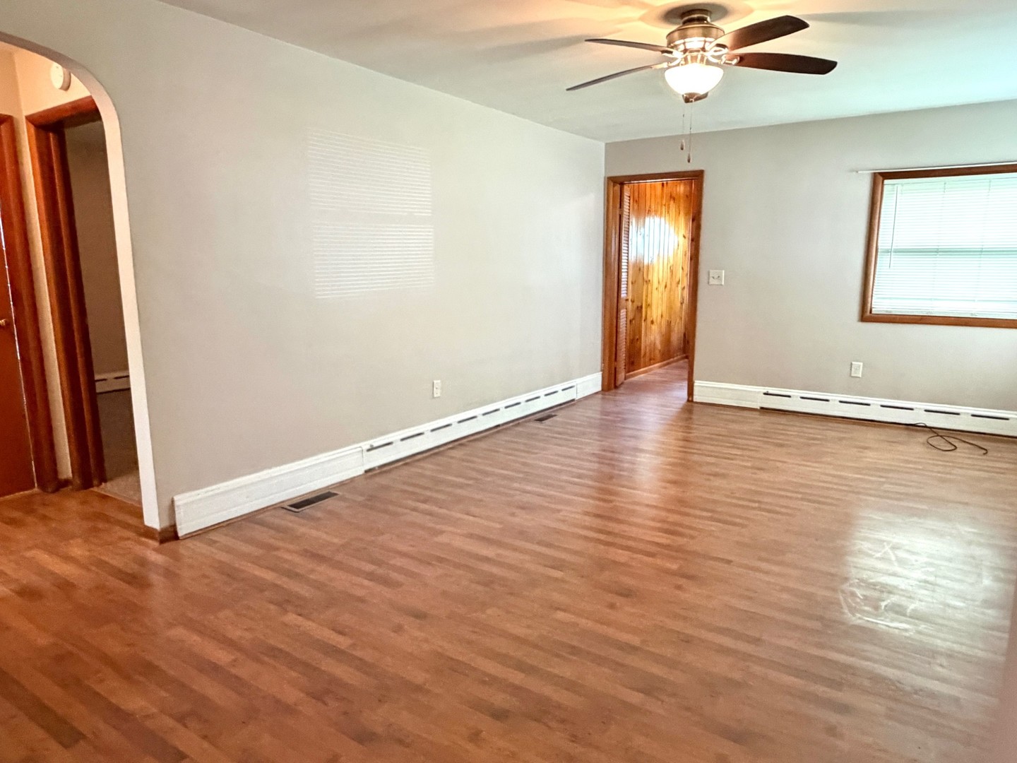 1404 Plain Street Peru, IL 61354 - Photo 8 of 16
