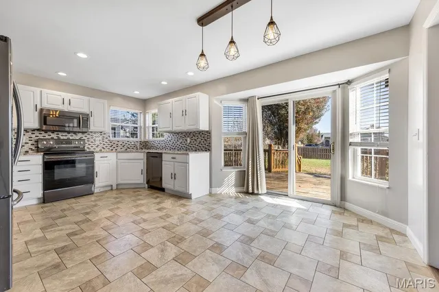 $289,000 | 77 Winchester Court, Wright City, MO 63390