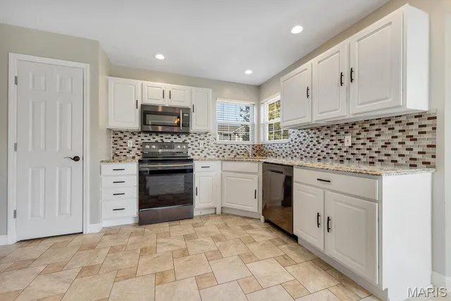 $289,000 | 77 Winchester Court, Wright City, MO 63390