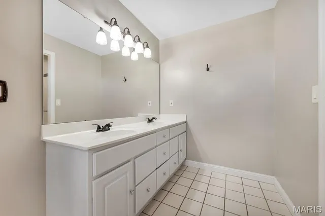 $289,000 | 77 Winchester Court, Wright City, MO 63390