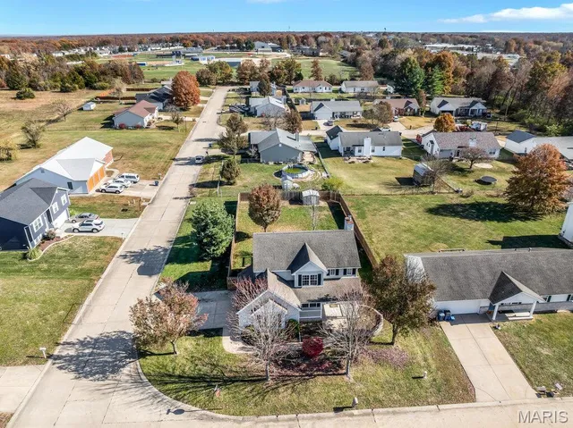 $289,000 | 77 Winchester Court, Wright City, MO 63390