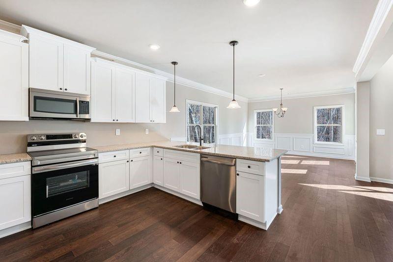 5714 Ridgewater Circle Gainesville, GA 30506 - Photo 11 of 48 Gallery Image 11