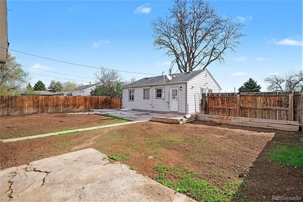 $399,000 | 2691 South Green Court, Denver, CO 80219
