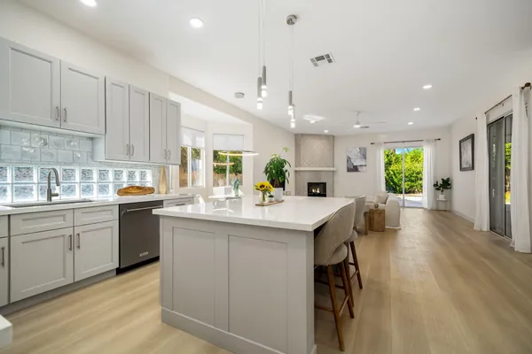$849,000 | 20 Tucson Circle, Palm Desert, CA 92211