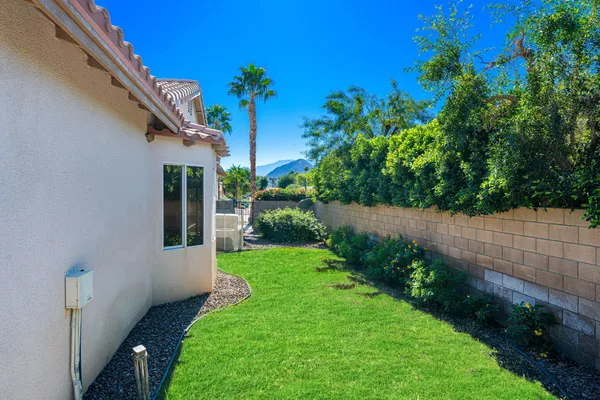 $849,000 | 20 Tucson Circle, Palm Desert, CA 92211