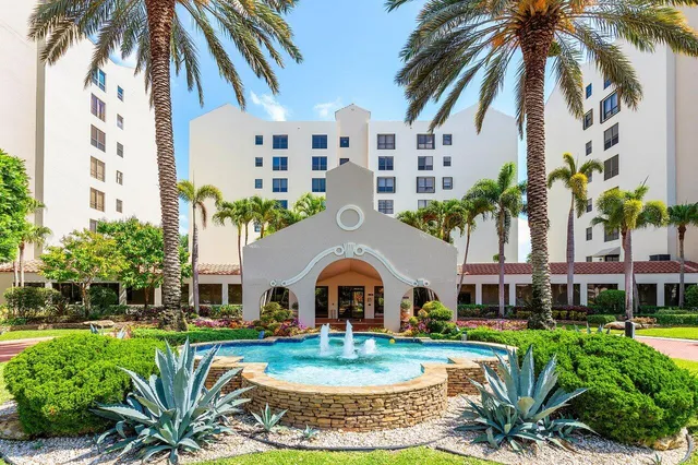 $650,000 | 7351 Promenade Drive, Unit F702, Boca Raton, FL 33433