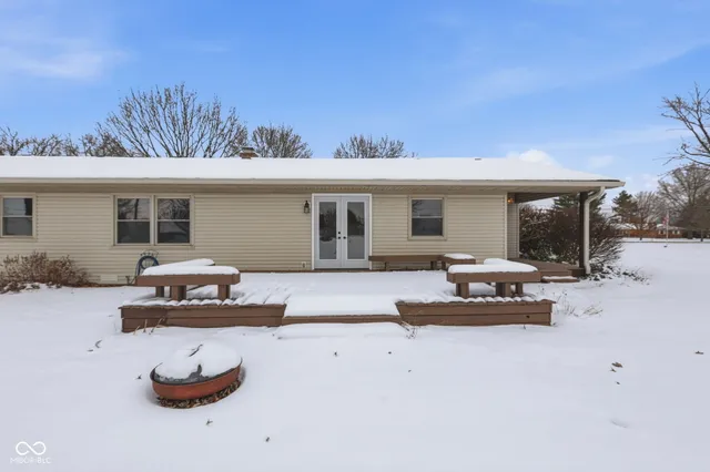 $395,000 | 5581 East County Road 350 South, Plainfield, IN 46168