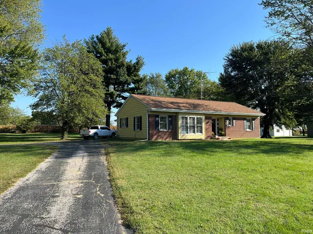 $258,000 | 6668 Highway 50, Montgomery, IN 47558