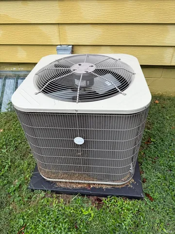 $258,000 | 6668 Highway 50, Montgomery, IN 47558