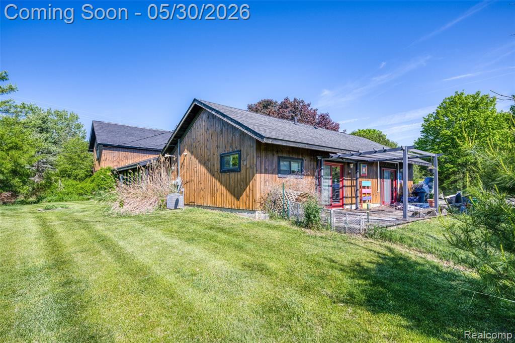 2730 North Hickory Ridge Road Highland, MI 48357 - Photo 5 of 13