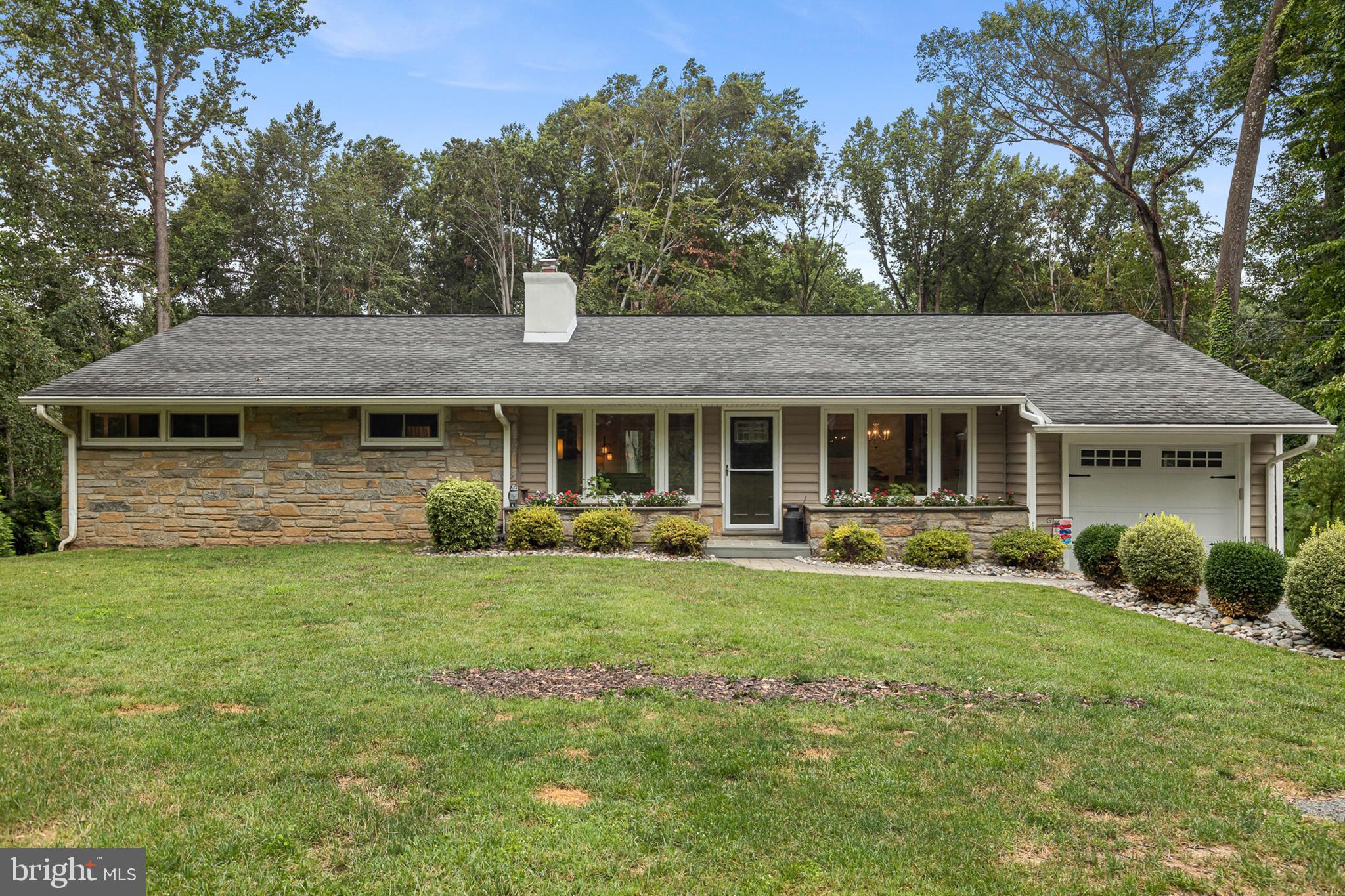 117 Street Road West Chester, PA 19382 - Photo 2 of 61 Gallery Image 2