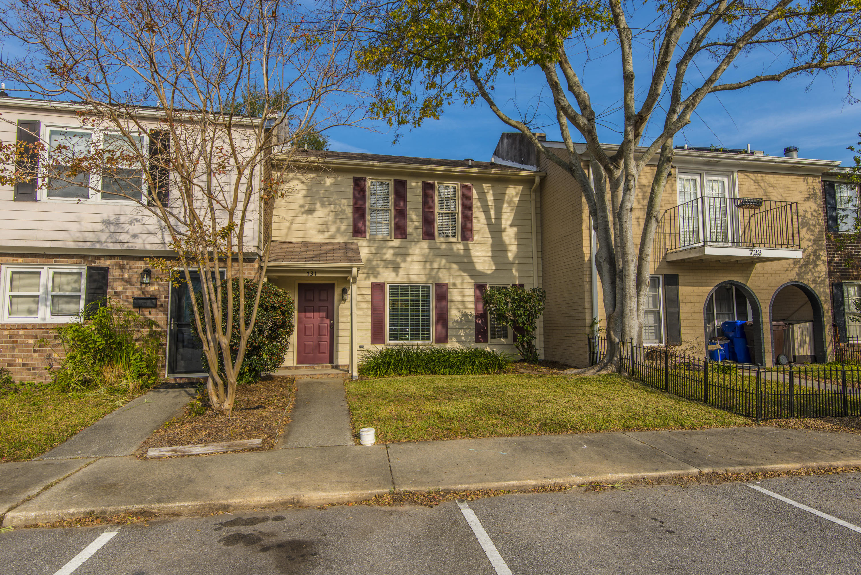 731 Ralston Court, Unit B Mount Pleasant, SC 29464 - Photo 2 of 24 731 Ralston Ct