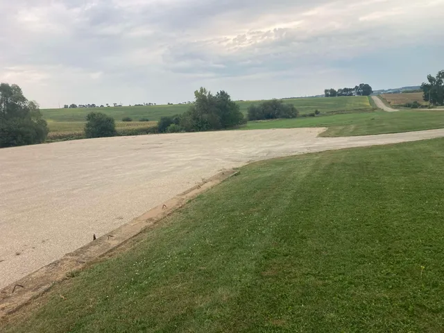 $825,000 | 6522 County Road U, Shullsburg, WI 53586