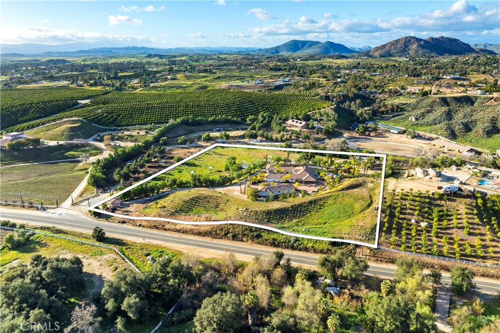 39780 Cushman Circle Temecula, CA 92592 - Photo 54 of 75