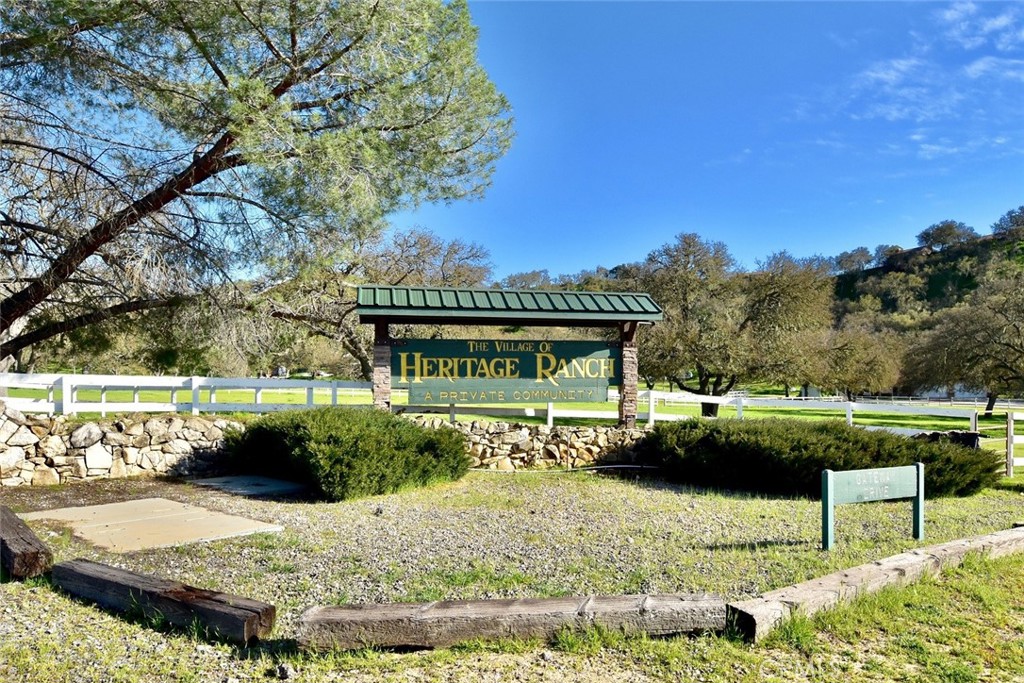 2964 Water View Drive Paso Robles, CA 93446 - Photo 30 of 35 Entry to Heritage Ranch