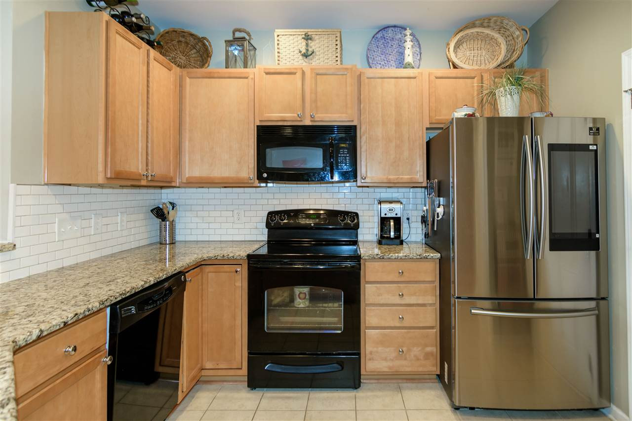 8630 Redcrest Place Raleigh, NC 27617 - Photo 5 of 24 Kitchen