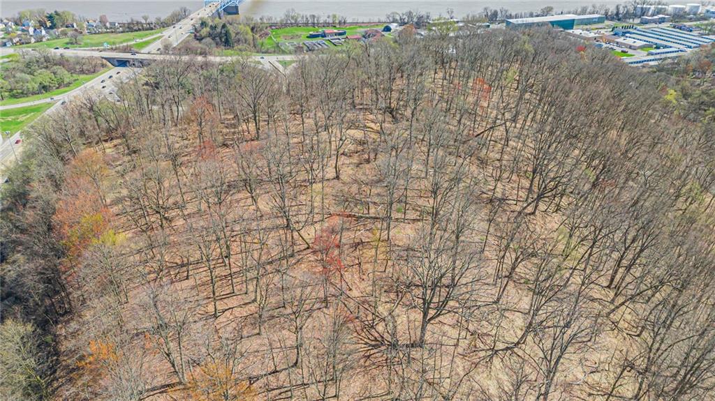 550 Division Lane Beaver, PA 15009 - Photo 11 of 11 a view of a pathway with a yard