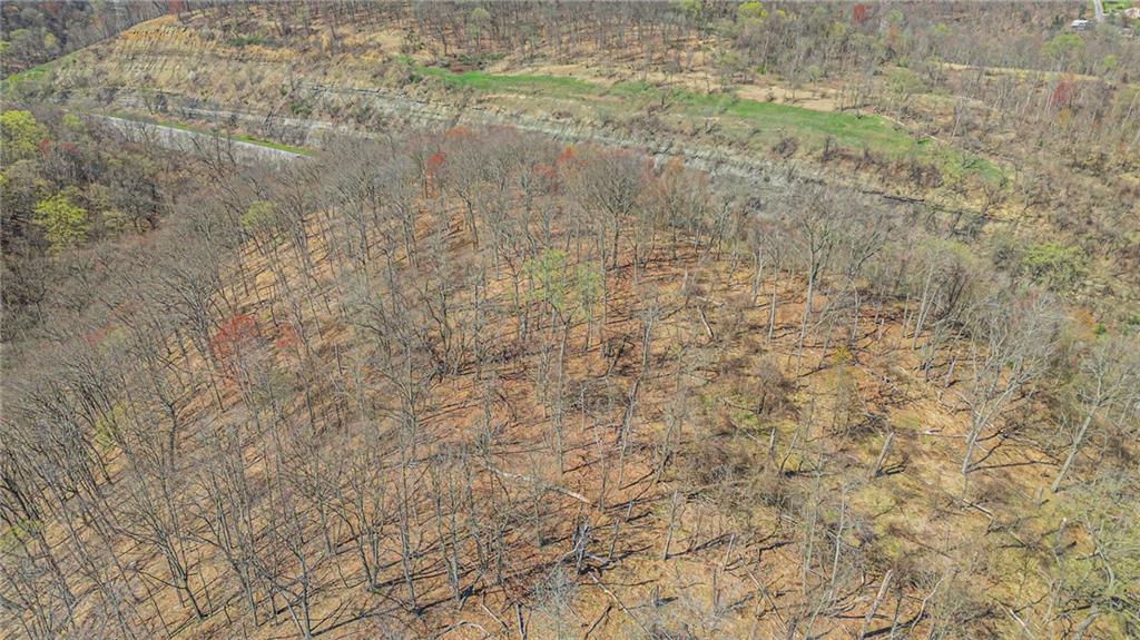 550 Division Lane Beaver, PA 15009 - Photo 9 of 11 a close up of a white marble wall