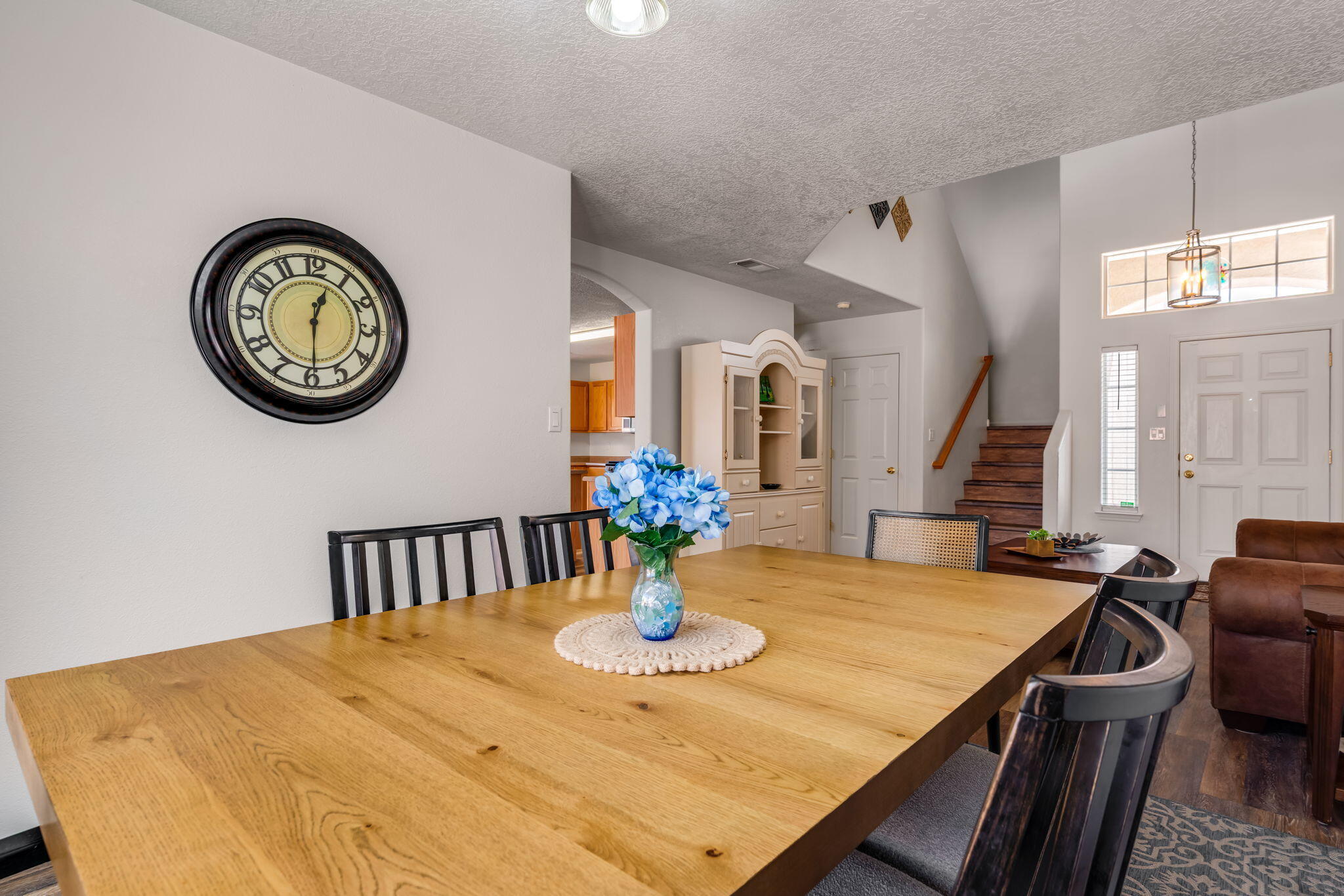 9105 Rialto Avenue Southwest Albuquerque, NM 87121 - Photo 13 of 49 Gallery Image 13