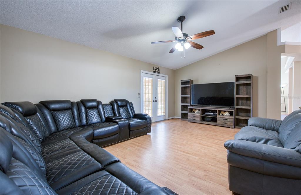 18910 Emerald Ridge Drive Hudson, FL 34667 - Photo 7 of 50 Gallery Image 7