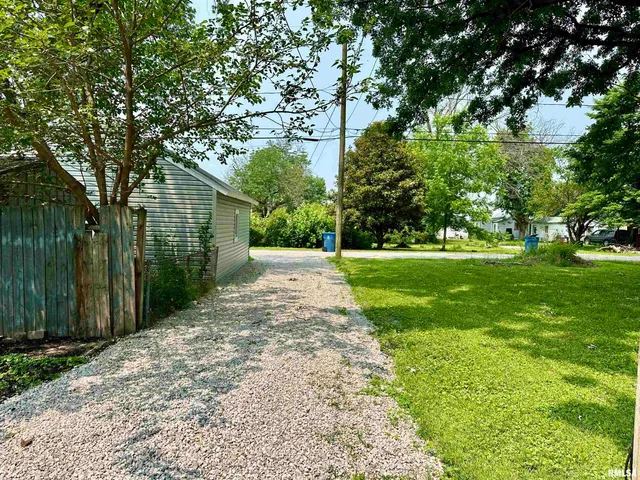 $112,000 | 518 West Noleman Street, Centralia, IL 62801