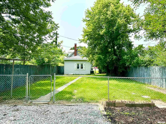 $112,000 | 518 West Noleman Street, Centralia, IL 62801