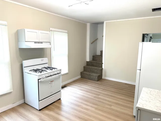 $112,000 | 518 West Noleman Street, Centralia, IL 62801