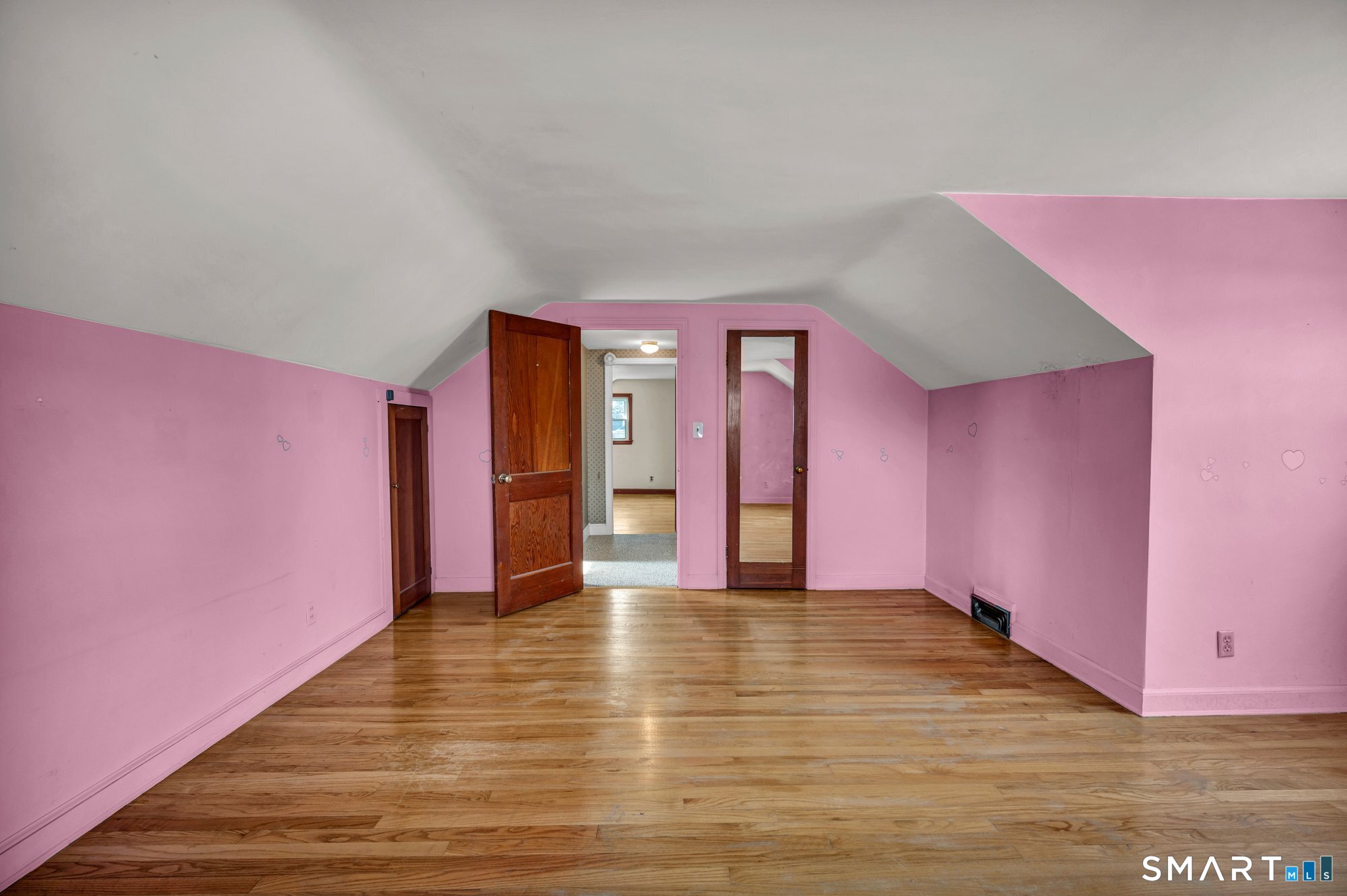 46 Meriden Avenue Meriden, CT 06451 - Photo 21 of 29