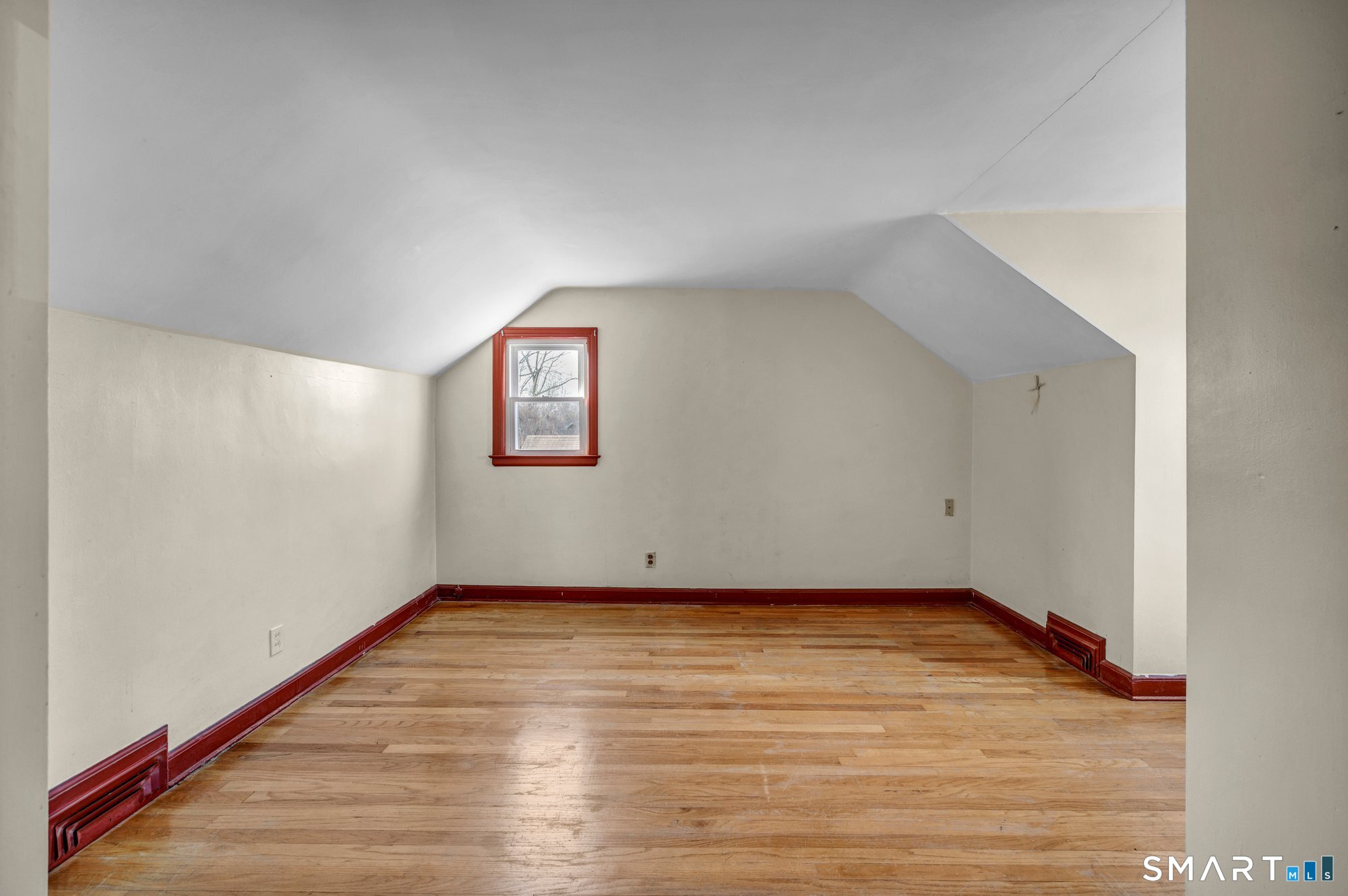 46 Meriden Avenue Meriden, CT 06451 - Photo 22 of 29