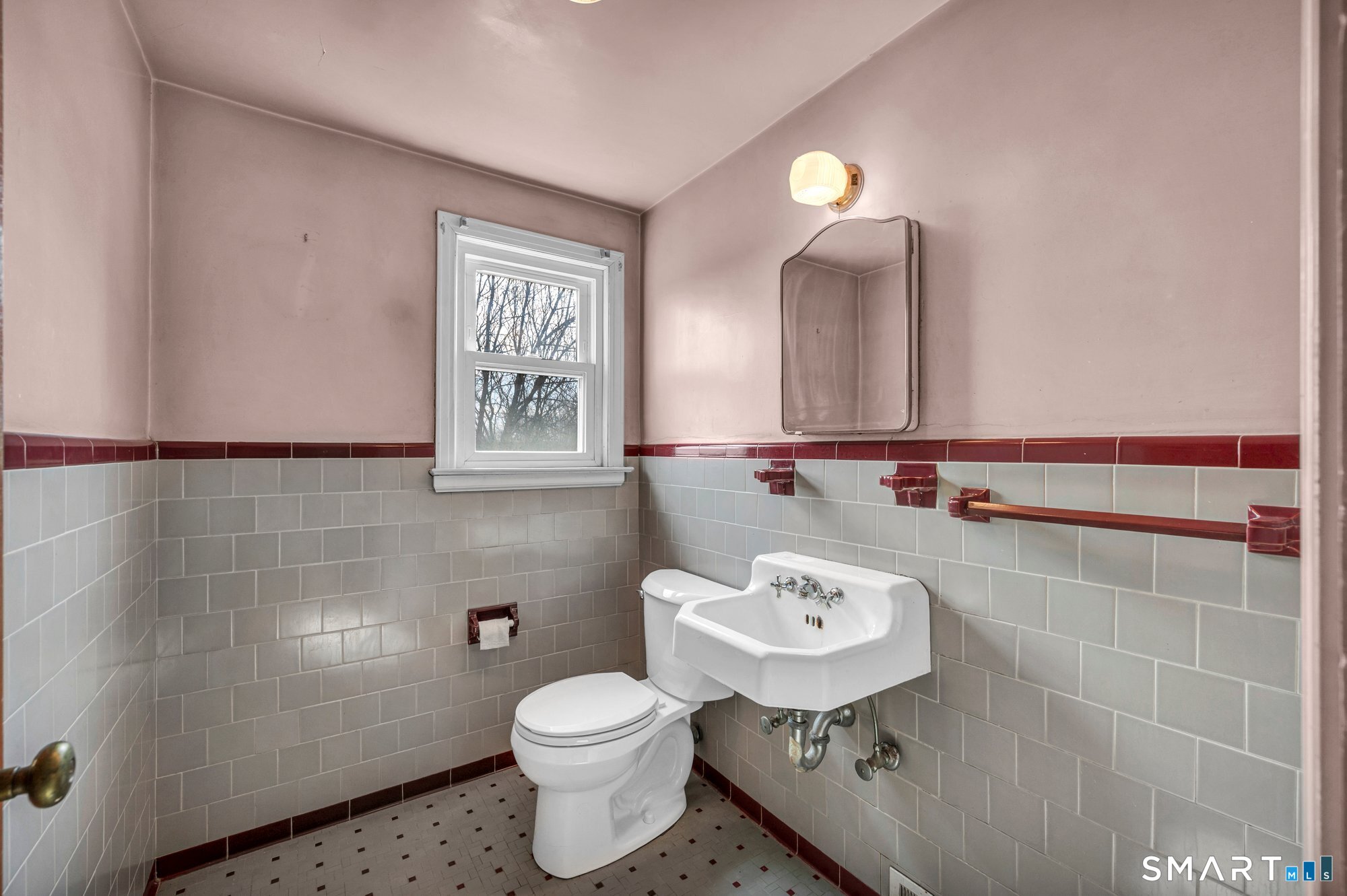 46 Meriden Avenue Meriden, CT 06451 - Photo 24 of 29