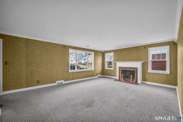 $345,000 | 46 Meriden Avenue, Meriden, CT 06451